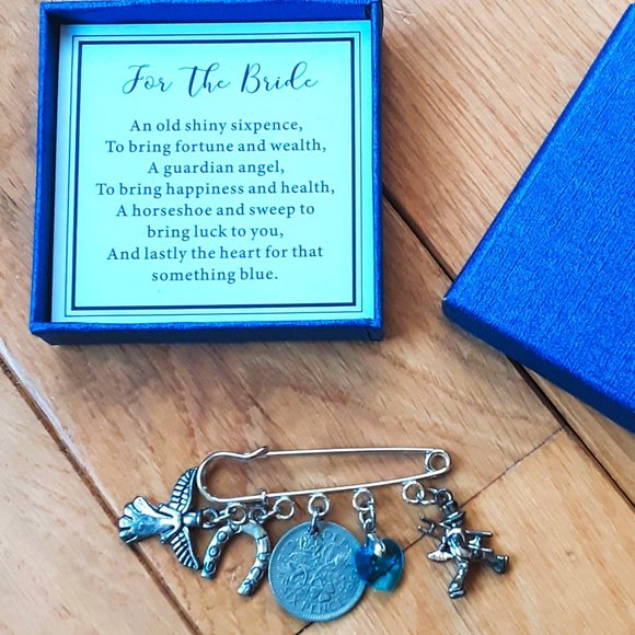 Jewelry Lucky Sixpence Wedding Bride Kilt Pin Horseshoe Chimney Sweep